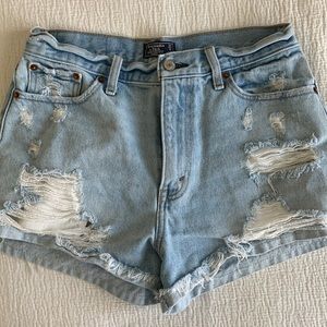 Abercrombie high rise short! Like new